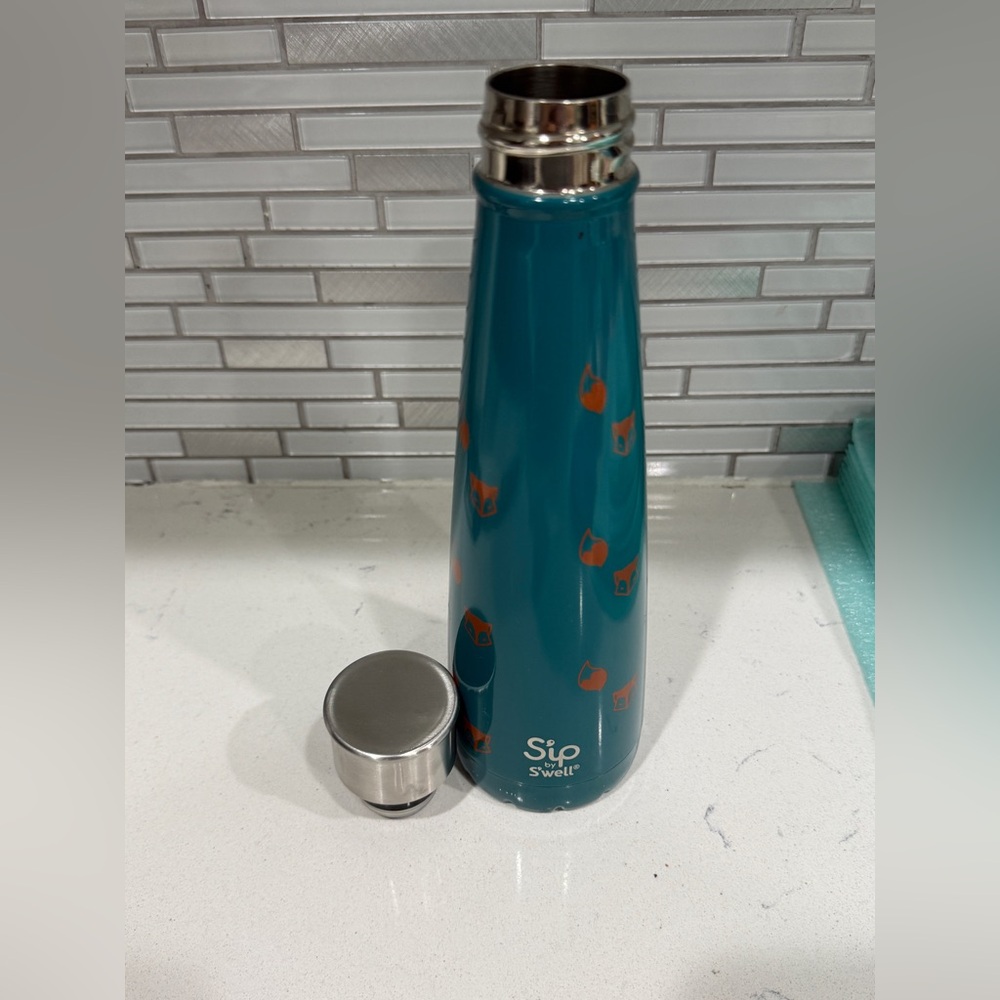 Sip by Swell Teal Fox Pattern Bottle - Picture 7 of 10